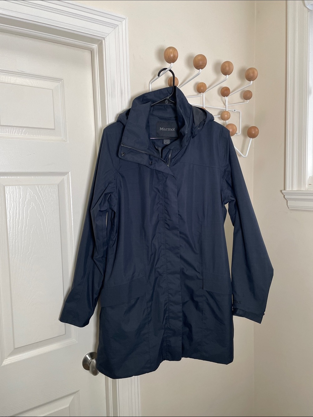 Marmot - Classic Lightweight Outdoor Jacket - Navy - L